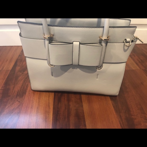 New! Gray purse! - Picture 5 of 6